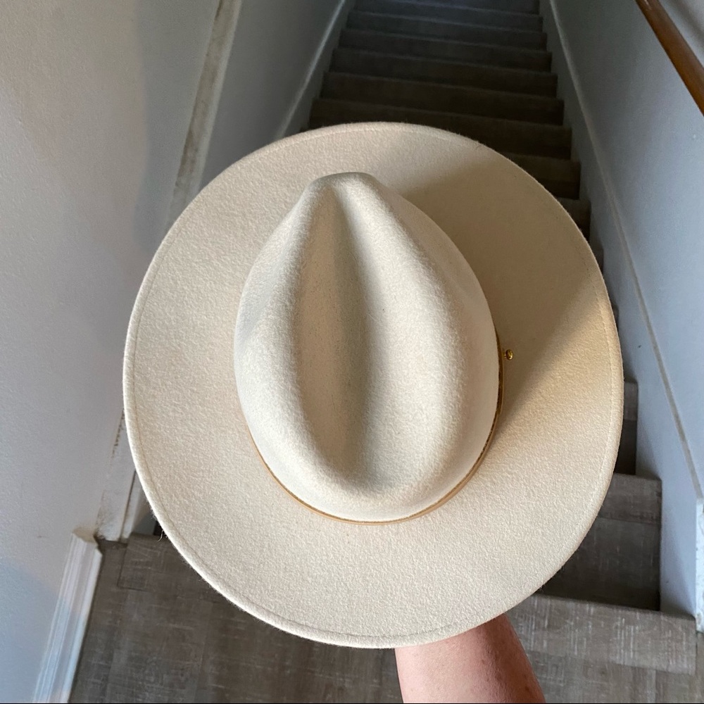 Lack Of Color. The Fader Hat - image 5